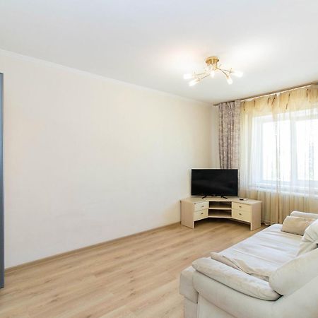 Kvartirkoff Na Arhipenko 8 Киев Экстерьер фото